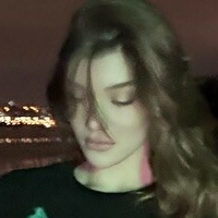 Аделинафиен Голая