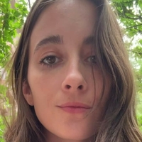 Айдан Ноэлл Голая