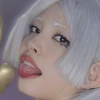 Акаме Лирия Голая