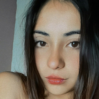 Алеикира Голая