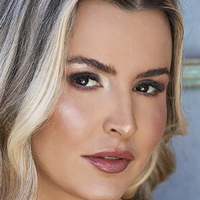 алинелима Голая