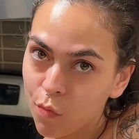 Ана Ттракшн Голая