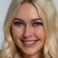 Анна Делос Голая