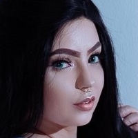 Энни Сейкас Голая