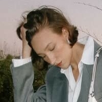 Ава Мишель Голая