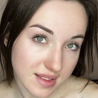 Бэби Виктория Голая