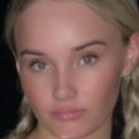 бэбималс Голая