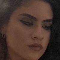 Бэйсдейлджея Голая