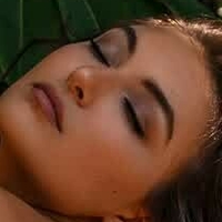 бьютиэндбрейнс Голая