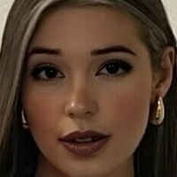 Белль Дельфин Голая