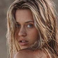 Кэтлин Кристина Голая