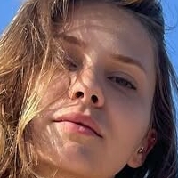 Джерен Йылмаз Голая