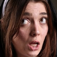 Чаргейтс Голая