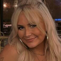 Чарли Хеллис Голая