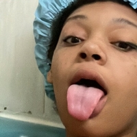 Черлиннбрат Голая