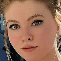 Хлоя Меттенбринк Голая