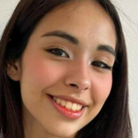 Хлоя Янг Голая