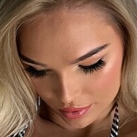 Хлоя Тами Голая