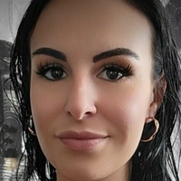Сини Луни Голая