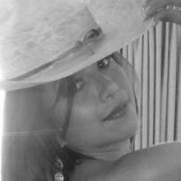 Дейси Араужо Голая