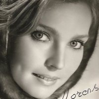 Дианик Жураковска Голая