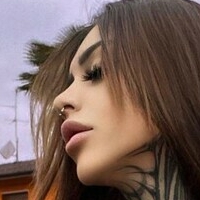 Эли Брандани Голая