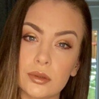 Эмили Пейдж Голая