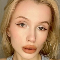 Эвавиир Голая