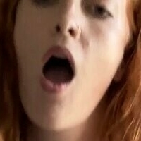 Гарденергирлнекстдор Голая