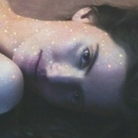 Глорионтеграм Голая