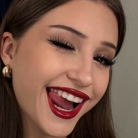 Госпожа Евелин Голая