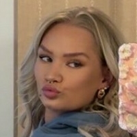 Харлей Кинг Голая