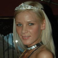 Хец Адриенн Голая