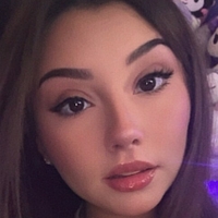 Холли Джонс Голая