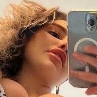 Айла Монро Голая