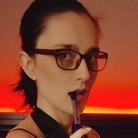 Итти Битти Тити Комитет Голая