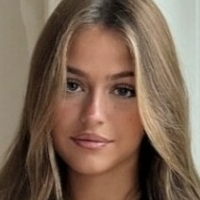 Юлия Молинари Голая