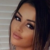 джулианни Голая