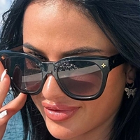 джулибача Голая