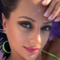 Кэлайн Айленд Голая