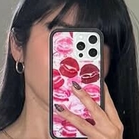 Каринал Дельфин Голая