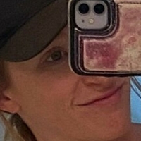 карлискорнер Голая