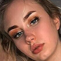 Каталин Голая