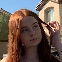 Кира Корнелла Голая