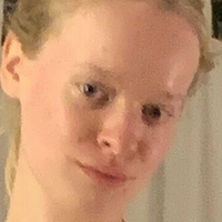 Келли Голая
