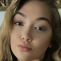 Кайли Коллинс Голая