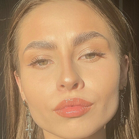 Клара Робертс Голая