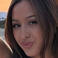 Лара Каллон Голая