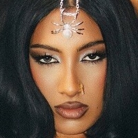 ЛАРА РАДЖ / lararajj (участница KATSEYE) Голая