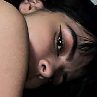 Лаурасангуинар Голая